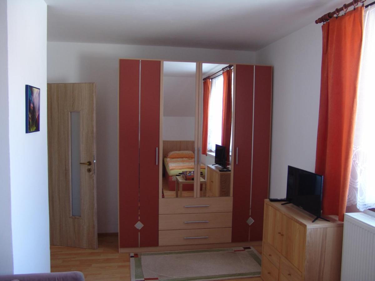 Apartmany U Torina Boží Dar Exteriör bild